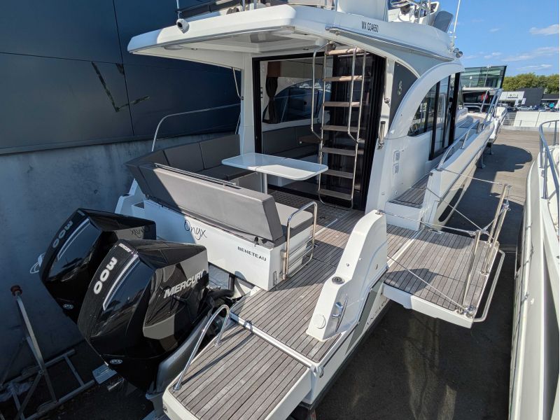 BENETEAU ANTARES 11 OB FLY occasion