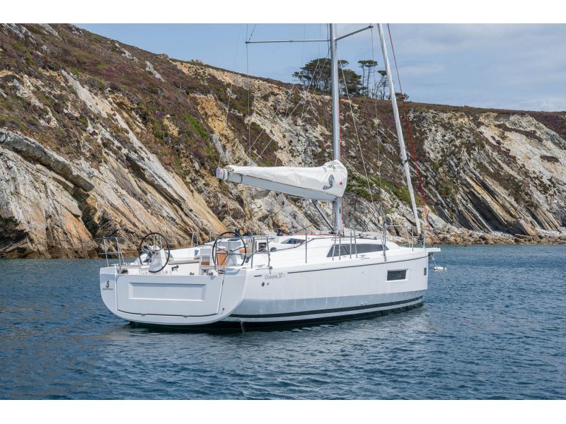 BENETEAU OCEANIS 37.1