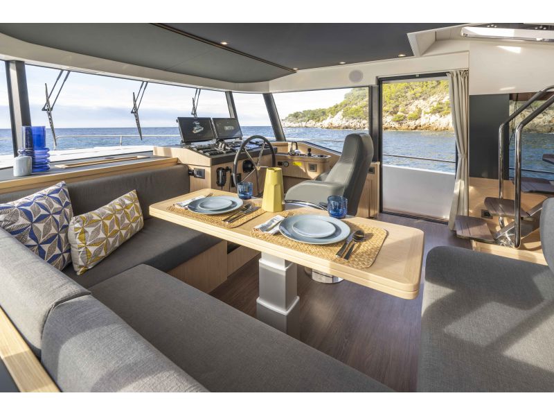 BENETEAU SWIFT TRAWLER 54