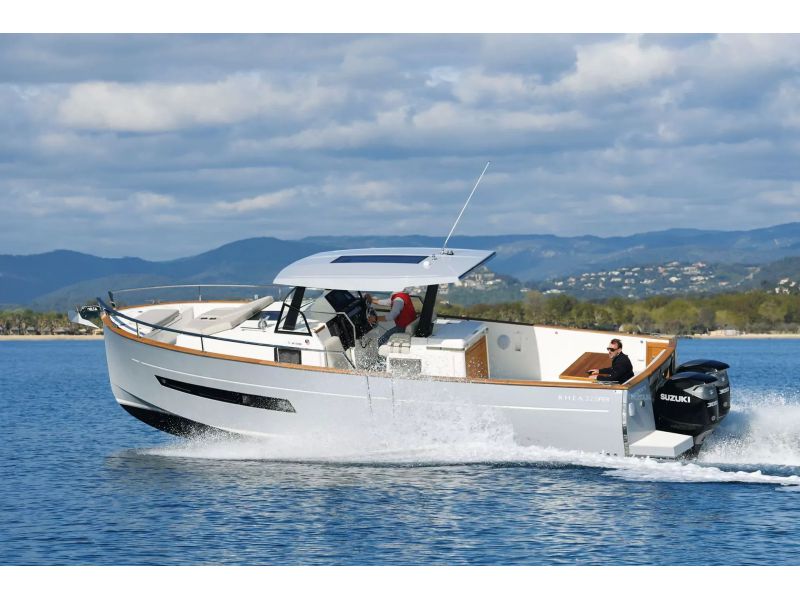 RHEA MARINE 32 Open