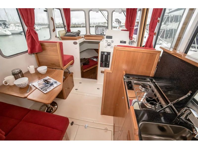 RHEA MARINE 800 Timonier