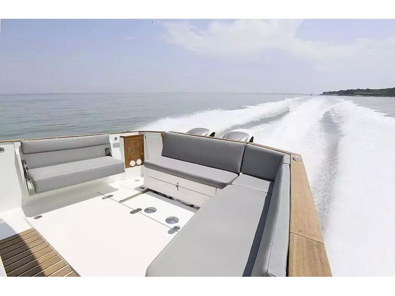RHEA MARINE 32 Timonier