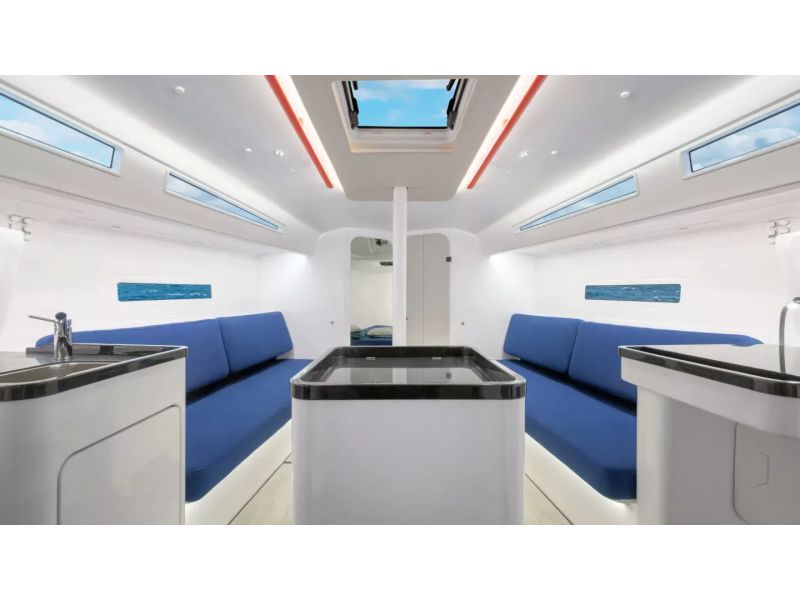 BENETEAU First SE