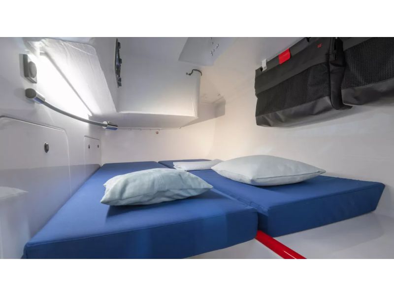 BENETEAU First SE