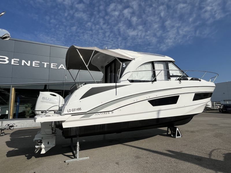 BENETEAU Antares 9 OB occasion