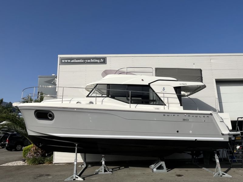 BENETEAU Swift Trawler 30 occasion