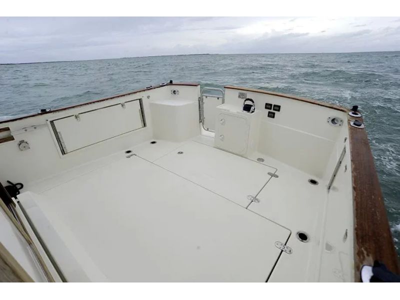 RHEA MARINE 800 Timonier
