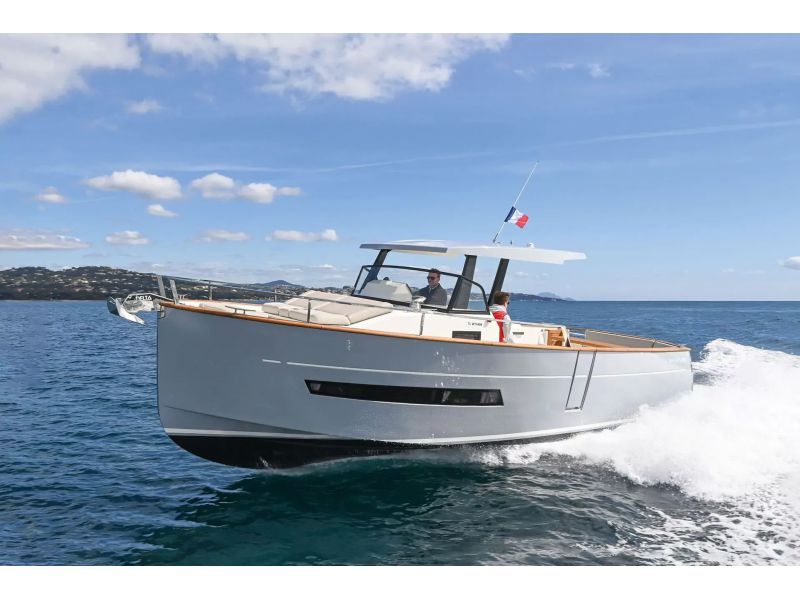 RHEA MARINE 32 Open