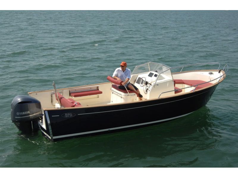 RHEA MARINE 27 Open