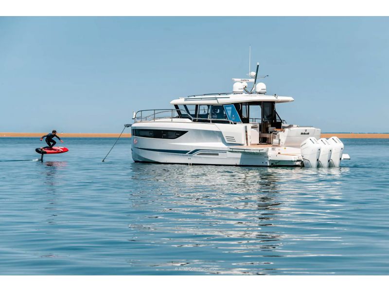 WELLCRAFT 44 Explorer