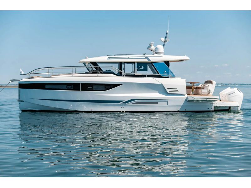 WELLCRAFT 44 Explorer