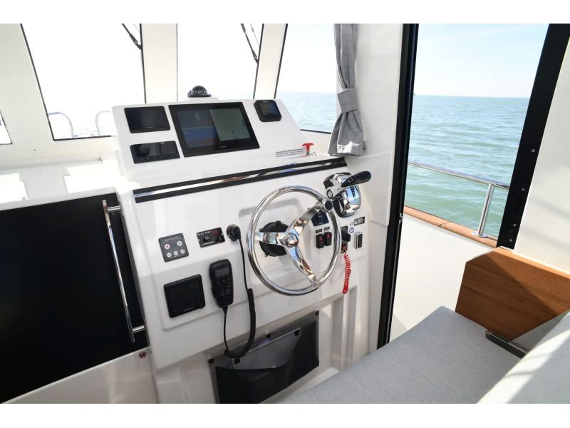 RHEA MARINE 29 Open