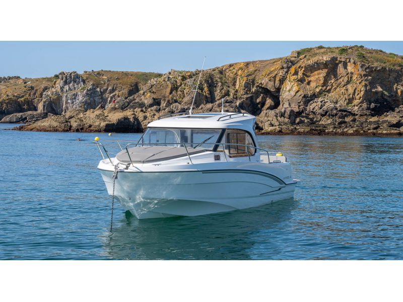 BENETEAU Antares 8