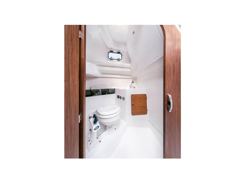 BENETEAU Antares 8