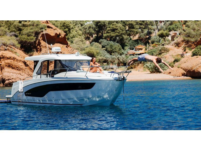 BENETEAU Antares 9