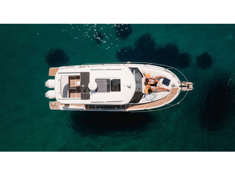 BENETEAU Antares 9