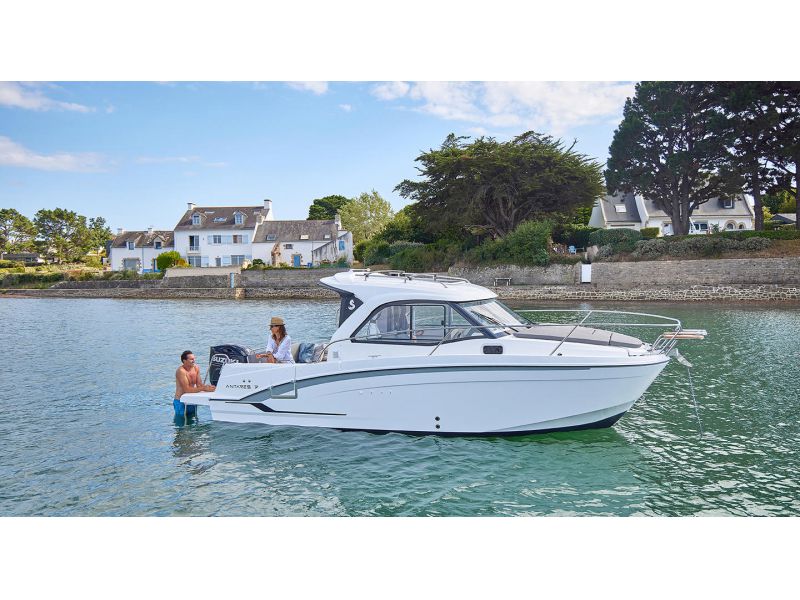 BENETEAU Antares 7