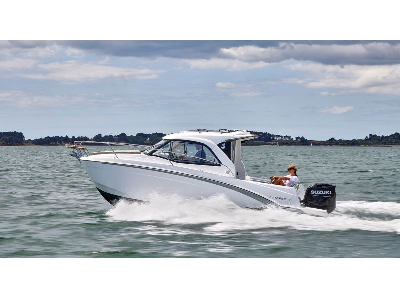 BENETEAU Antares 7