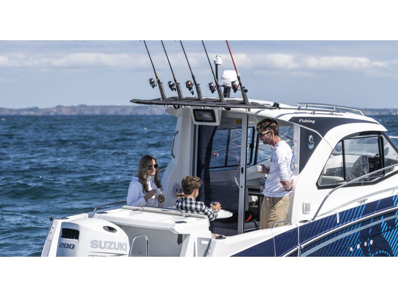 BENETEAU Antares 7 Fishing