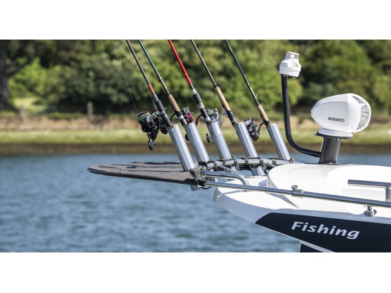 BENETEAU Antares 7 Fishing