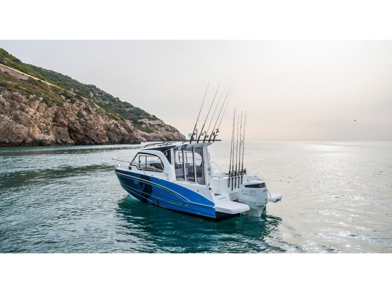 BENETEAU Antares 8 Fishing