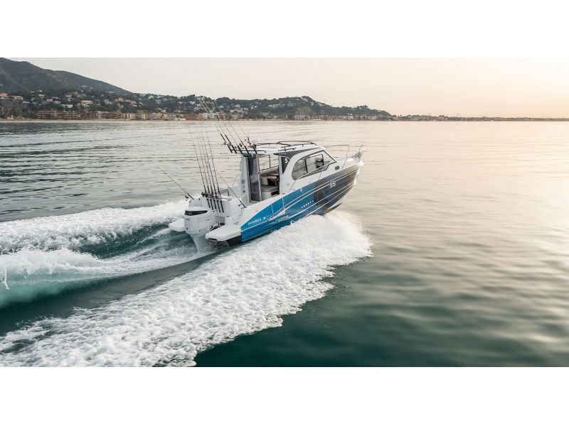 BENETEAU Antares 8 Fishing