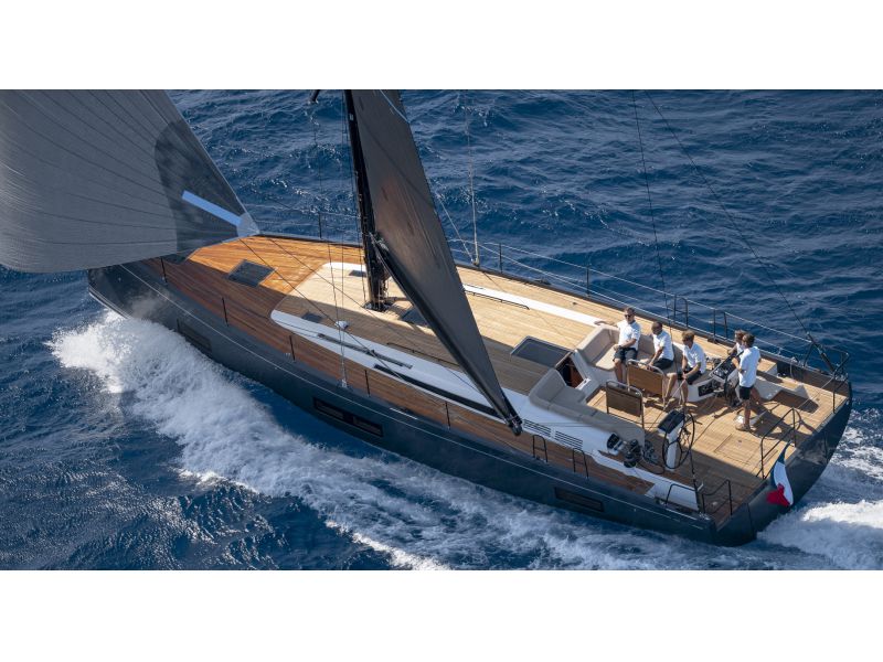 BENETEAU FIRST YACHT 53