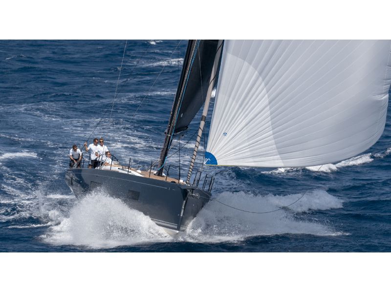 BENETEAU FIRST YACHT 53