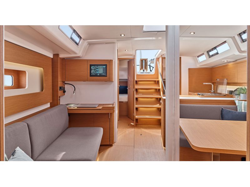 BENETEAU First 44