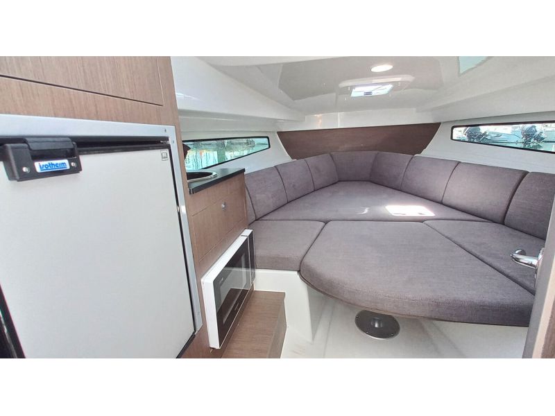 BENETEAU Flyer 8 Sundeck
