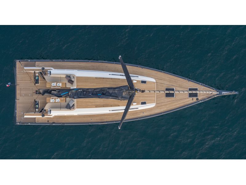 BENETEAU FIRST YACHT 53