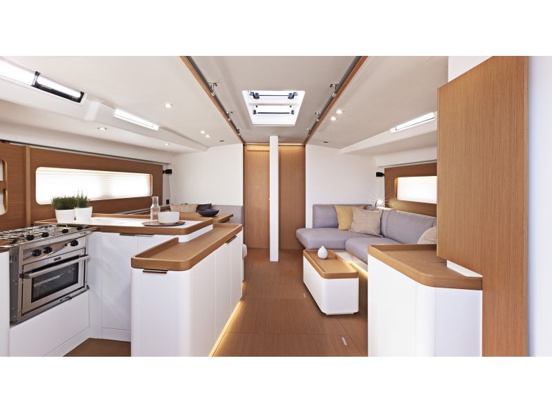 BENETEAU FIRST YACHT 53