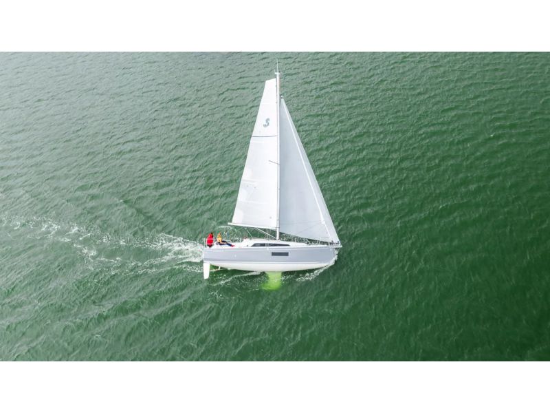 BENETEAU Oceanis 30.1