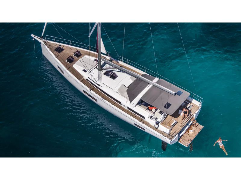 BENETEAU Oceanis Yacht 54
