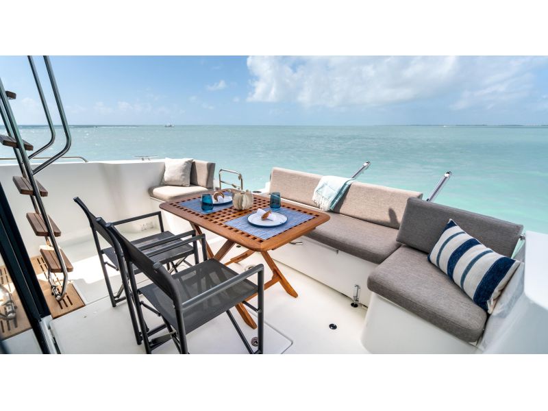 BENETEAU Swift Trawler 37 Fly