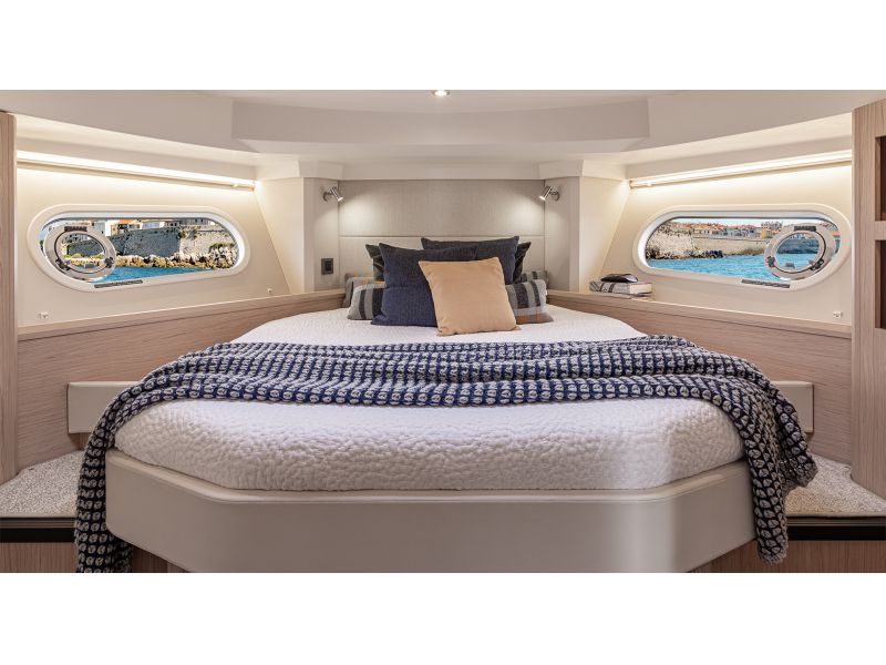 BENETEAU Swift Trawler 41 Fly