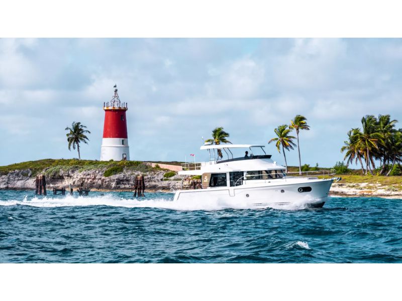 BENETEAU Swift Trawler 48