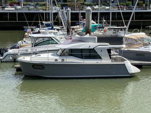 BENETEAU SWIFT TRAWLER 30 occasion