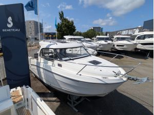 BENETEAU ANTARES 8 OB occasion