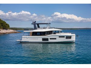 BENETEAU GRAND TRAWLER 63
