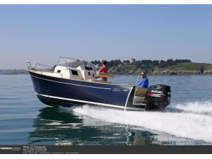 RHEA MARINE 27 Escapade